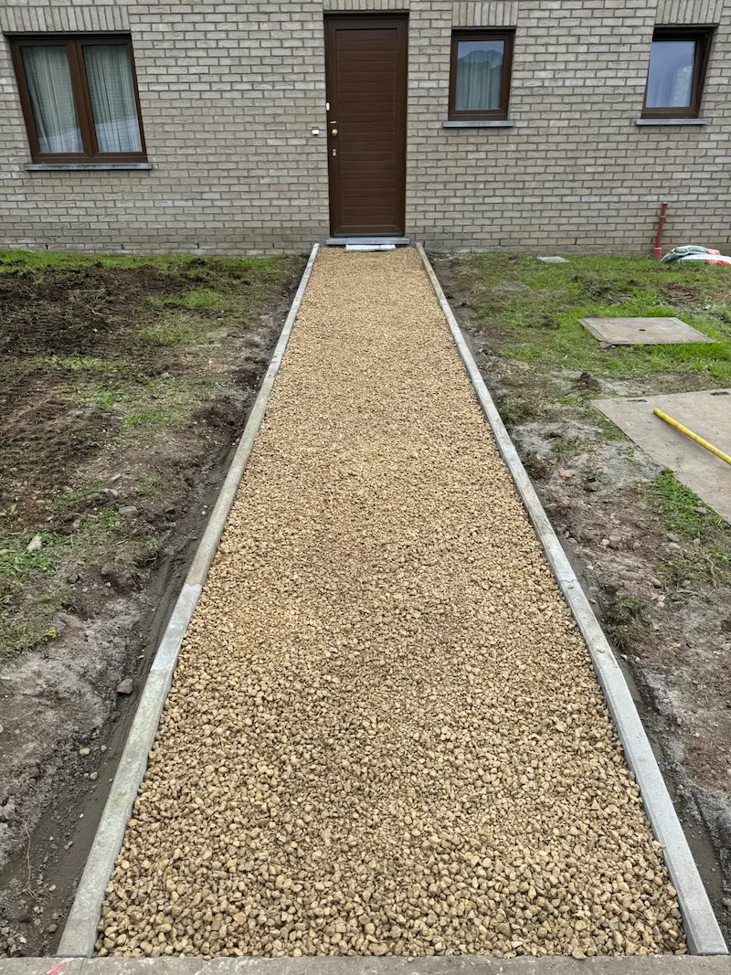 Allée en gravier - Après